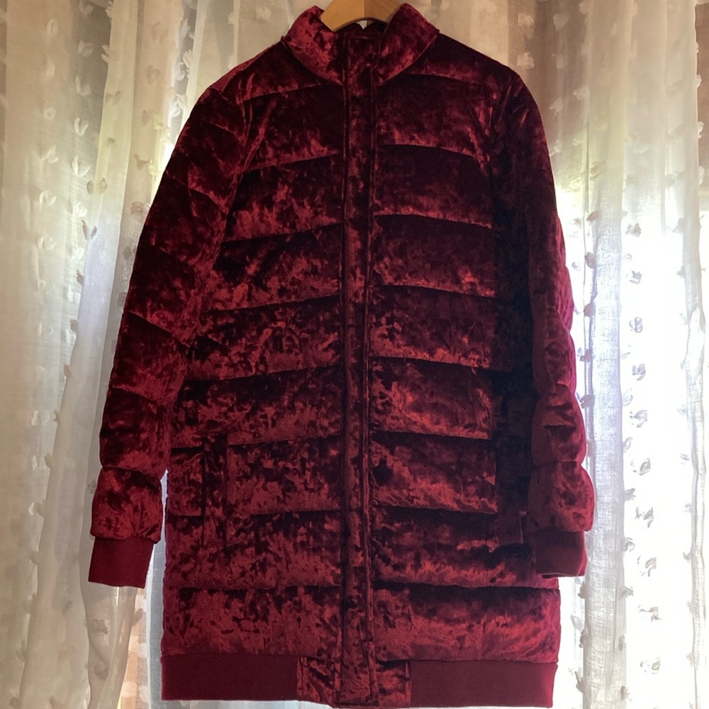 Medium burgundy winter coat brand JACK by BB DAKOTA